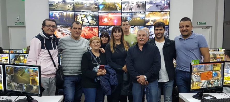 Vecinos del barrio Crisol visitaron el Centro de Operaciones