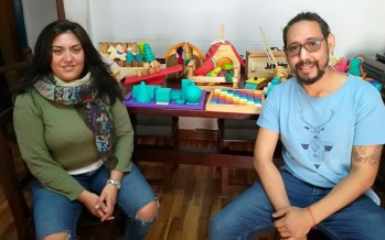 Jubioletes: «Nos moviliza hacer juguetes sustentables reciclando madera»
