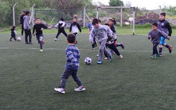 Entrega de materiales deportivos y de entrenamiento al Club Santa Catalina