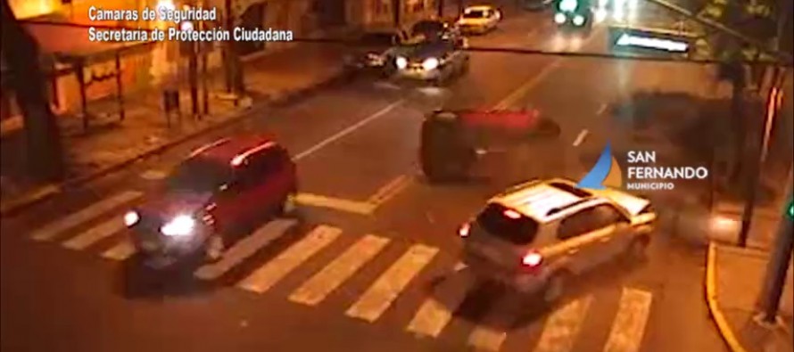 Fuerte choque y vuelco en Perón y Martín Rodríguez