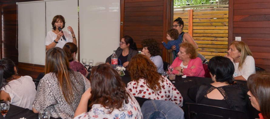 Encuentro de mujeres del municipio para pensar los desafíos de 2019