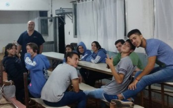 Taller de Primeros Auxilios en la Escuela Técnica N° 1 de islas