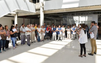 El personal que integrará el Hospital Municipal recorrió las nuevas instalaciones
