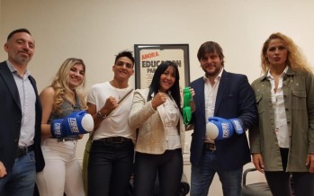 La Pantera Farías participó del acto que declaró al 25 de marzo como el Día de la Mujer Boxeadora