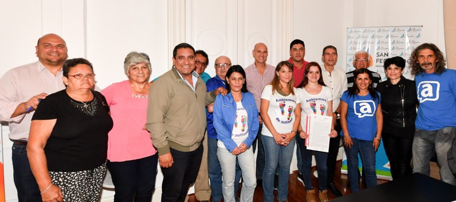 Nuevo espacio para el funcionamiento del grupo TGD Padres TEA y el centro de jubilados de Santa Rosa