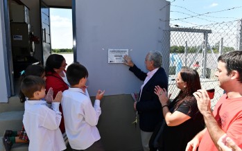 Homenaje a Beatriz João Luis por su aporte en la construcción de una estación de bombeo en el Río Luján