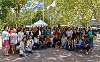 Se realizó una jornada de información y reflexión en plaza Mitre por el 8M