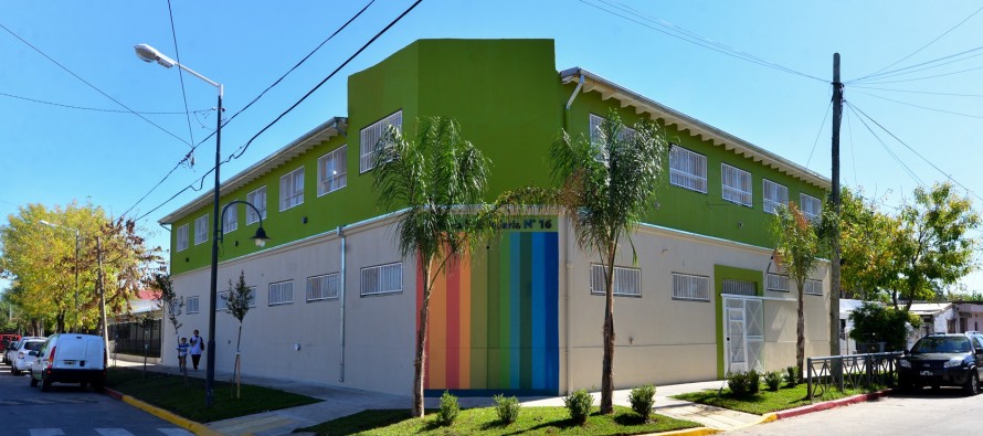 Inauguraron las nuevas instalaciones de la Primaria N° 7 y la Secundaria N° 16