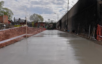 Mejoras de pavimento y sistema hidráulico en el barrio Alvear