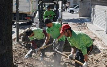 Renovación de veredas en Quintana y Perón