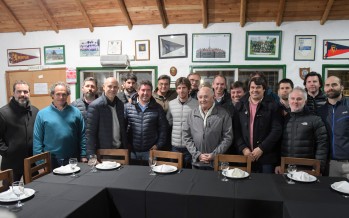 Reunión entre funcionarios y autoridades del Club San Fernando