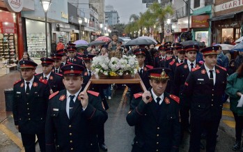 Se realizó la tradicional procesión por el Día de Nuestra Señora de Aránzazu