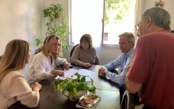 El vicejefe de gabinete Andrés Ibarra entregó escrituras en el barrio Mil Viviendas