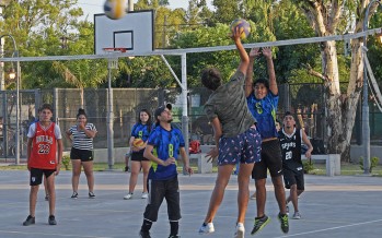 El Poli 9 ofrece durante este verano voley, básquet, fútbol, zumba, danza rítmica, funcional y hockey