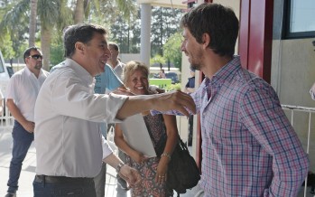 Juan Andreotti y Daniel Arroyo supervisaron la entrega de las tarjetas alimentarias en nuestra ciudad