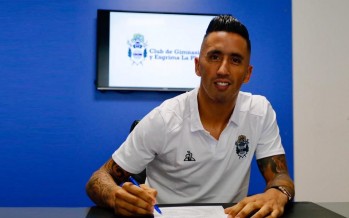 Lucas Barrios se sumó al equipo de Maradona