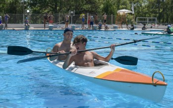 Jornada de integración de las colonias de verano con actividades náuticas en el Poli 3