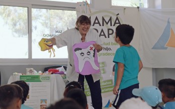 Charlas sobre limpieza y cuidado bucal para los niños de las colonias de verano de nuestra ciudad