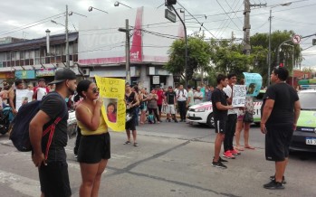 A once días de su desaparición se realizó una marcha por Valeria López