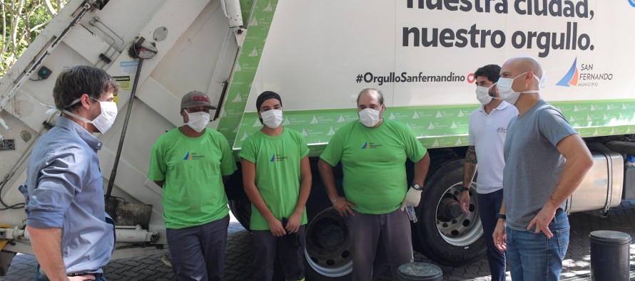 Reconocimiento a los trabajadores encargados de la recolección de residuos por su labor en la cuarentena