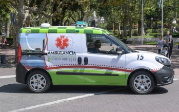 Nueva ambulancia para asistir a las escuelas de nuestro distrito