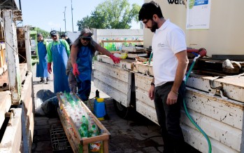 ‘Sanfer Recicla’ entrega lavandina en los barrios ante la emergencia sanitaria