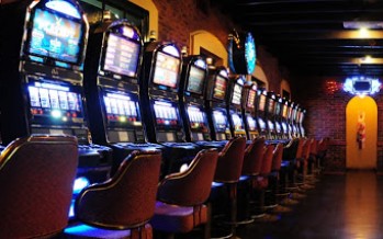 Trabajadores del Bingo King denuncian que el dueño incumple con pagos