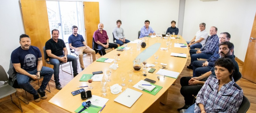 Juan Andreotti participó de una reunión de trabajo con el gobernador y otros intendentes del conurbano