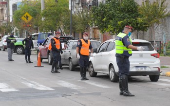 Continúan los operativos de seguridad para controlar el cumplimiento de la cuarentena en nuestra ciudad