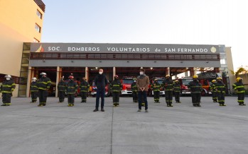 Por primera vez en la historia nuestros Bomberos Voluntarios tienen abanderada y escolta mujeres