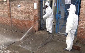 Continúa la sanitización y entrega de viandas en las escuelas de nuestra ciudad