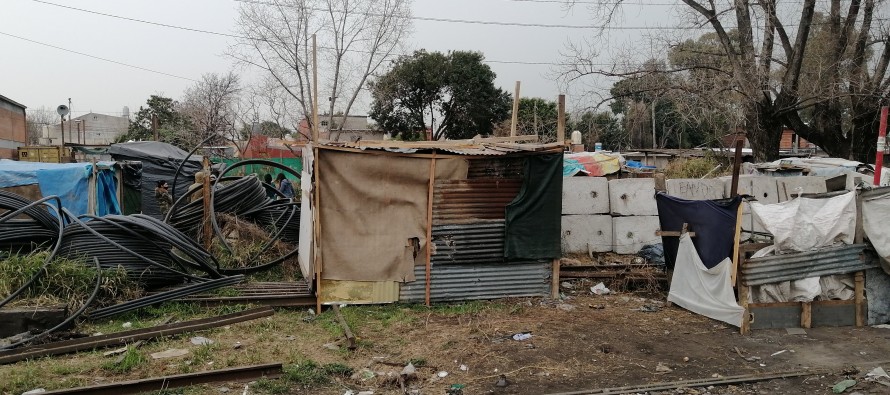Vecinos de Crisol, Municipio y Trenes Argentinos cuestionan la demora de la justicia en la toma