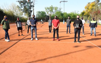 Recorrida por los clubes de la ciudad con la presencia de Mariano Zabaleta para supervisar protocolos