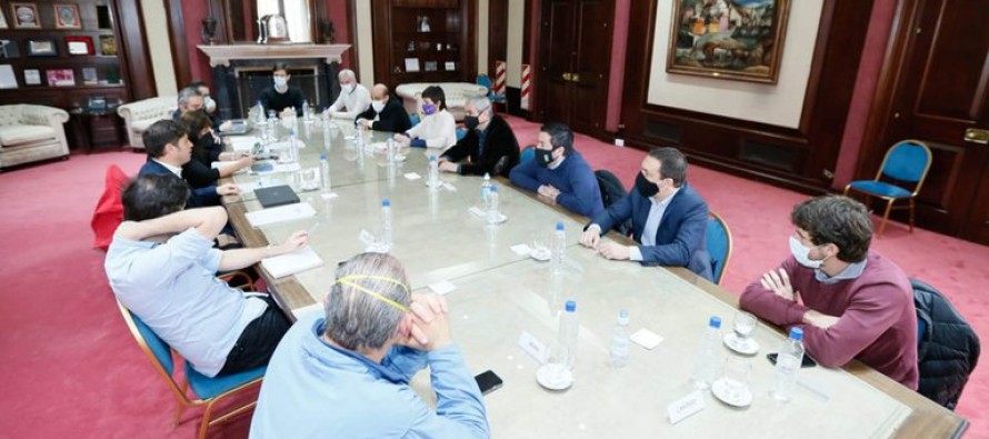Juan Andreotti participó de la reunión de intendentes con Kicillof por las tomas de terrenos