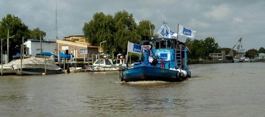 AySA entregó 2 millones de litros de agua potable en el Delta