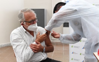 Continúa la vacunación contra el Covid-19 en la Escuela 1