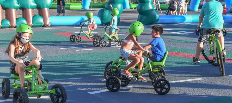 Finde largo: tirolesa, música, juegos y deportes en el Parque Náutico