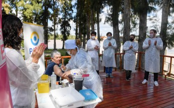 PAMI vacunó a los adultos mayores del Hospital de Islas ‘Do Porto’