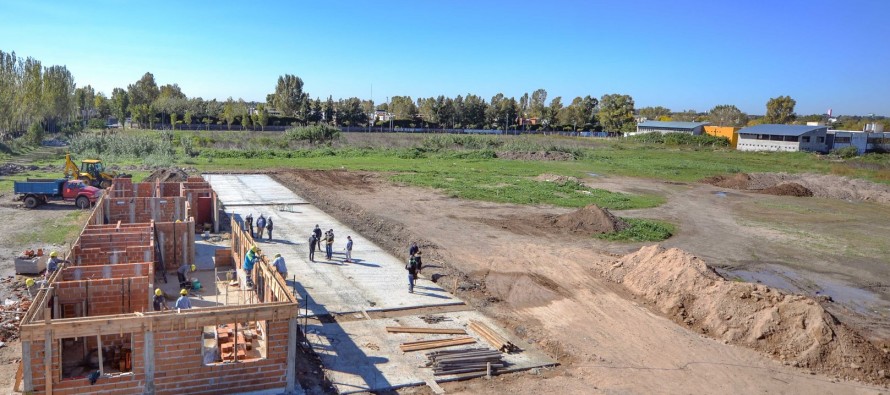Paraná y Maipú: avanza la obra del nuevo Centro de Servicios y Espacios Públicos