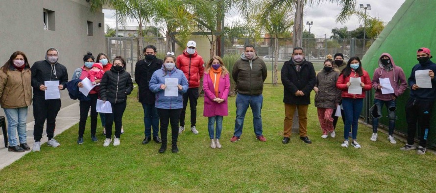 Capacitan a 300 jóvenes de nuestra ciudad para el mundo laboral