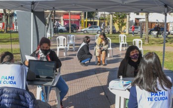 Operativo de servicios y trámites en el barrio Fate