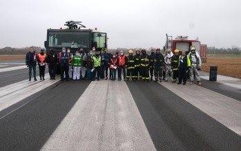 Simulacro de emergencia aérea en el aeropuerto