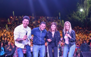 Miles de vecinos disfrutaron del Festival Tropical en la plaza Belgrano de Virreyes