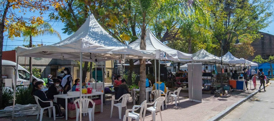 Operativo de documentación y servicios en el Club Barrio Nuevo