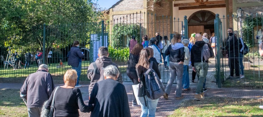 Semana Santa: se realizó una visita guiada por siete iglesias históricas de nuestra ciudad