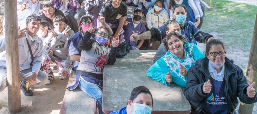Instituciones educativas municipales participaron de una excursión al Delta