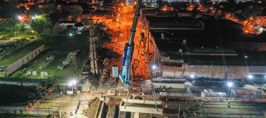 Se montaron los puentes del túnel de la Av. Sobremonte y comienza la excavación