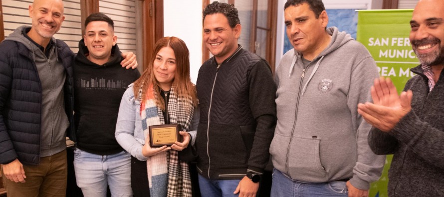 Reconocimiento a las murgas participantes del Gran Corso Familiar