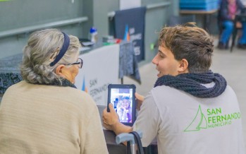 Comenzó el taller de tecnología para adultos mayores en el Poli 4