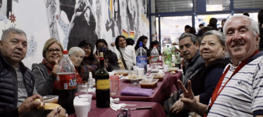 Almuerzo solidario en el Ateneo Nestor Kirchner por el Día de la Independencia